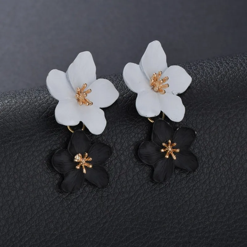 

2020 New Design Fashion Jewelry Big Double Flower Mixed Color Earrings For Women Summer Style Party Wedding Exaggerated Earrings