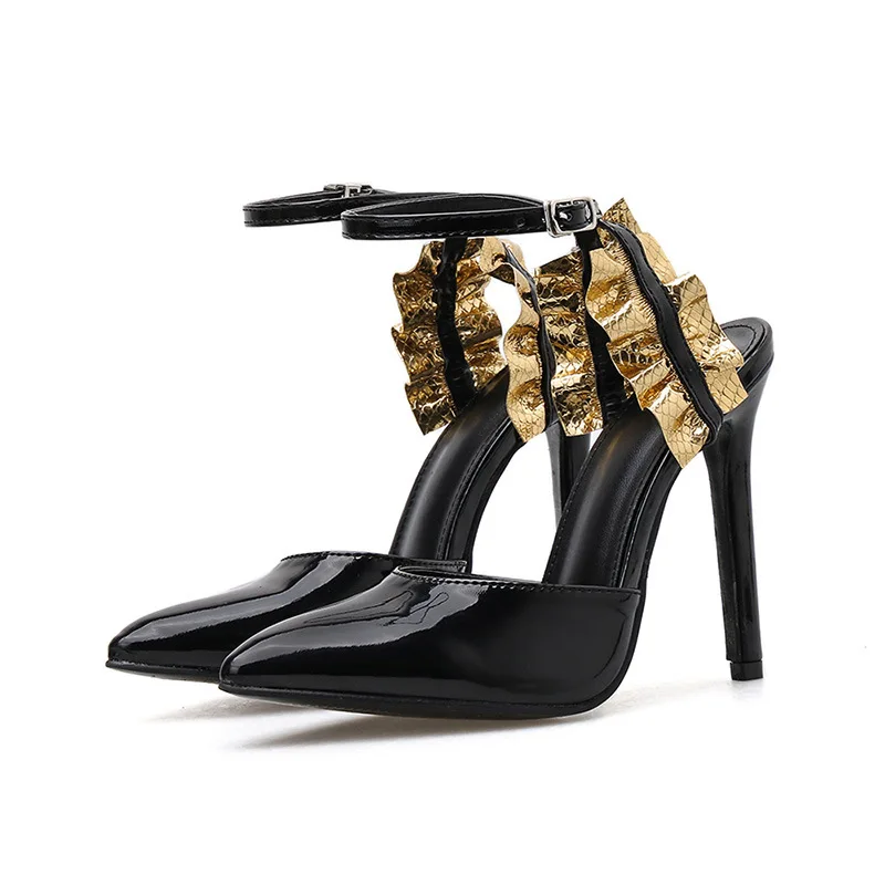 

2020 spring new sexy pointy hollow ultra high heel button with shallow mouth women's thin heel patent leather wedding shoes