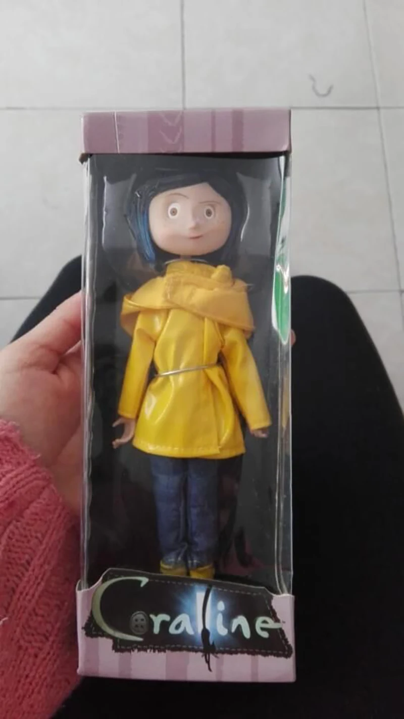 NECA коралин с желтым дождевиком фигурка игрушка кукла подарок на Рождество