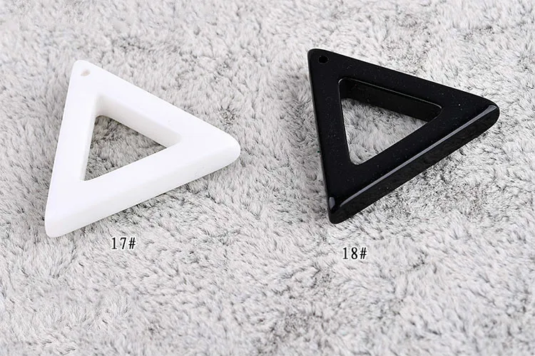 Корейские аксессуары акриловые прямые отверстия полые треугольные серьги для