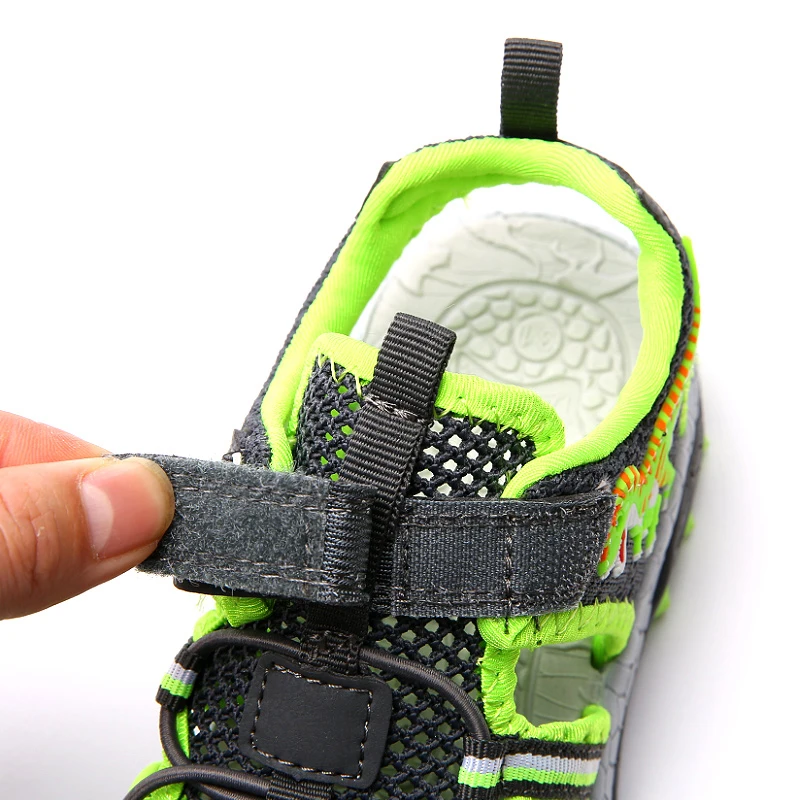 Сандалии для мальчиков пляжная обувь со светодиодной подсветкой и 3d динозавром