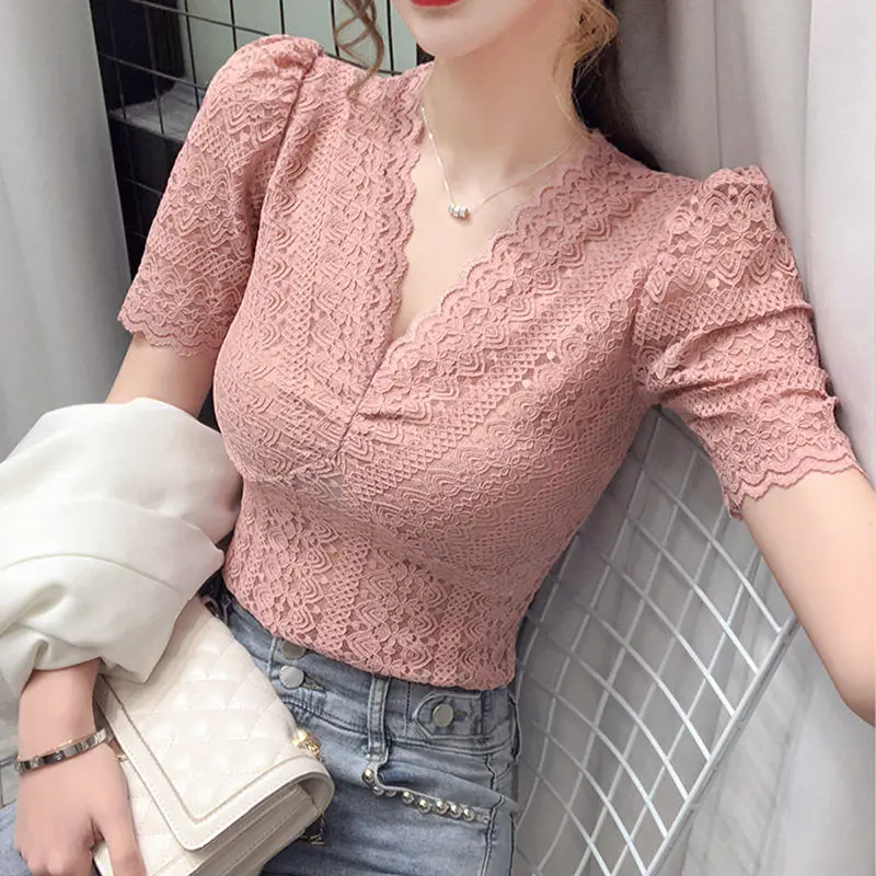 

Sexy Hollow Short-sleeved Lace Shirt Female 2020 Thin Section Bubble Sleeve Tight V-neck Bottoming Blouse Women Spring Summer