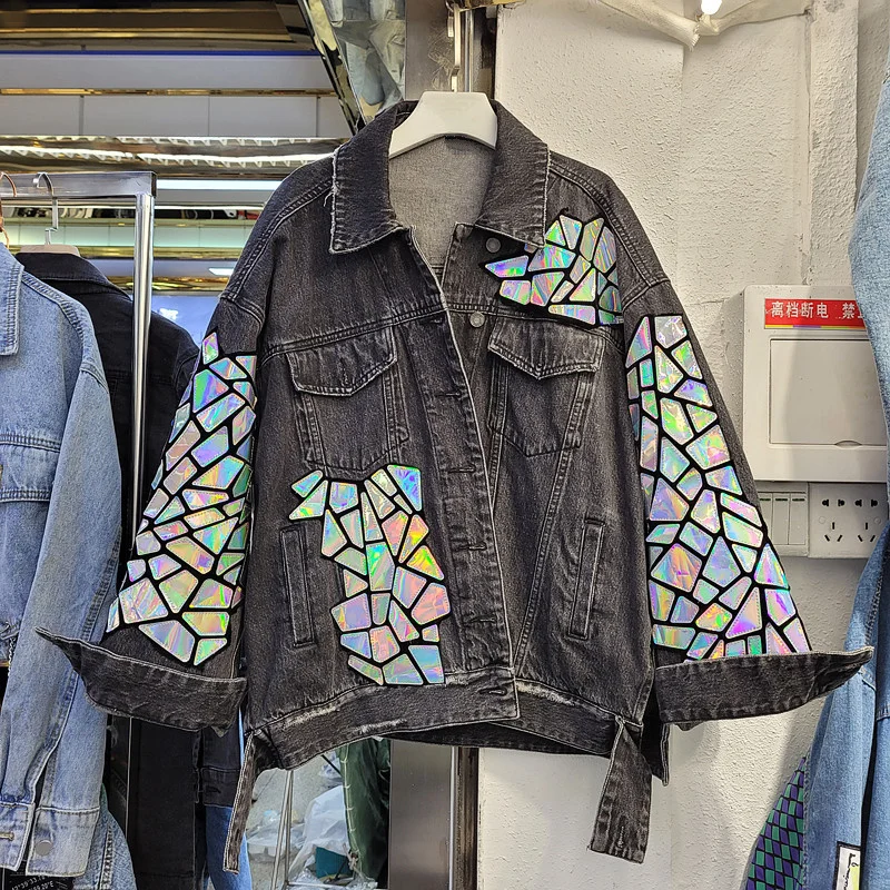

Harajuku Black Denim Jacket Women Streetwear Fashion Sequins Lapel Long sleeve Jeans Jacket Female Spring Loose Casual Jean Coat