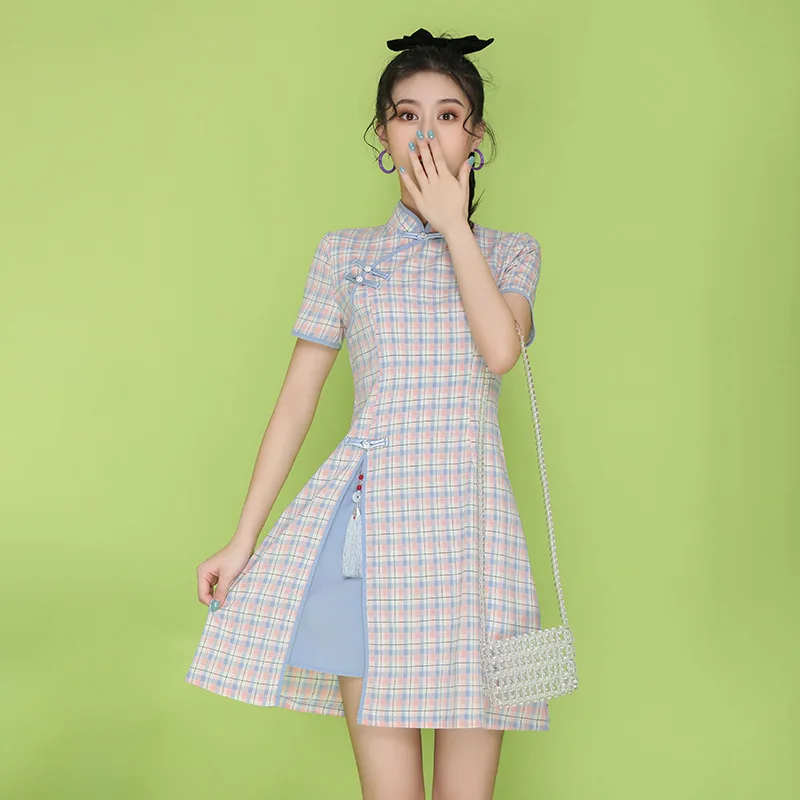 

Women Spring New Plaid Short-sleeved Cheongsam Fashion Retro Chinese Style Dress Irregular with Pendant Qipao Free Shipping