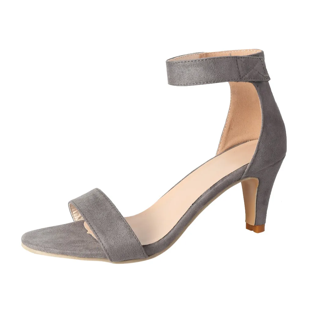 Женские сандалии на высоком квадратном каблуке с ремешком женские летняя