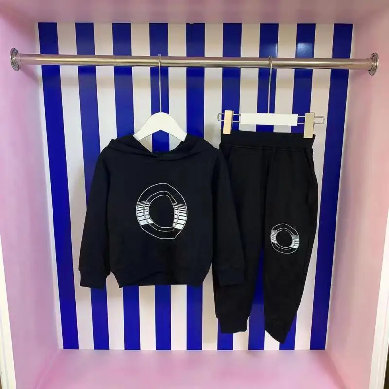 

New children's clothing 2021 early autumn boys two-piece hooded casual sweater suit, fashionable European and American style, pu