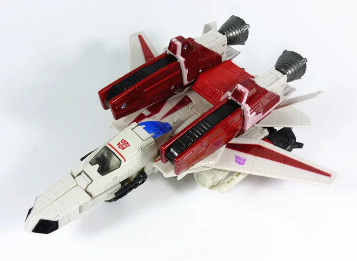 Деформации игрушки Азии Henkei Jetfire рисунок 100% Аутентичные в наличии Новинка |