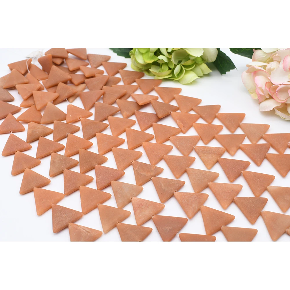 

33x30x5mm Natural frosted surface Red Aventurine Triangle Stone Beads For DIY necklace bracelet jewelry make 15 "free delivery
