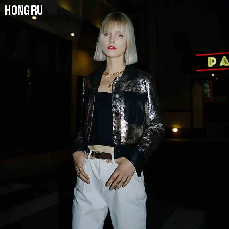 Весенняя кожаная куртка в стиле локомотива женская короткая Серебристая уличная