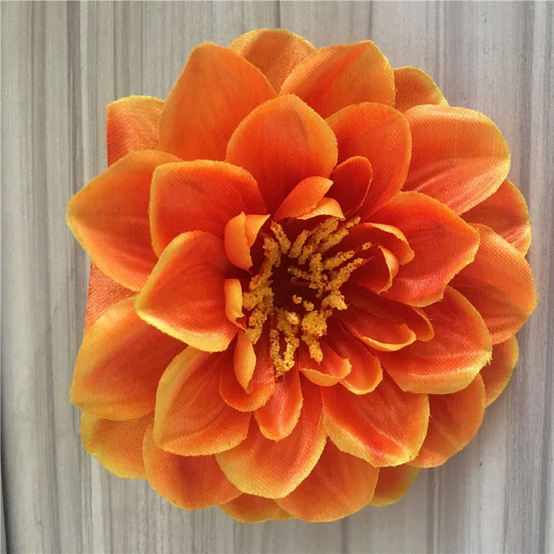 

11.5 cm Artificial Flower Vintage Chrysanthemum Head for Wedding Wall Christmas Decoration DIY Wreath Craft Artificial Plants