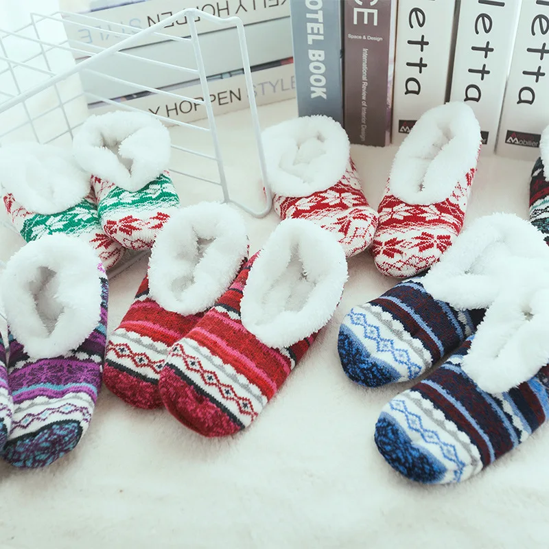 

1 Pair Autumn Floor Boat Socks for Women New Soft Velvet Indoor Short Non-Slip Socks Female Plush Leaves Pattern Warm Floor Sock