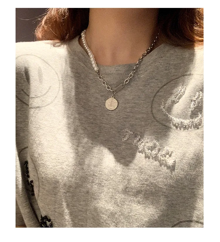 

Korean Punk Sweet Cool Wind Chain Female Pearl Stitching Tide Coin Pendant Clavicle Necklace for Girls Temperament Jewelry Gifts