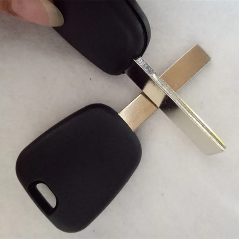 

DAKATU Blank Replacement Transponder Key Shell For Peugeot 307 Citroen C2 triumph C4L Car Key shell With Groove HU83 BLADE