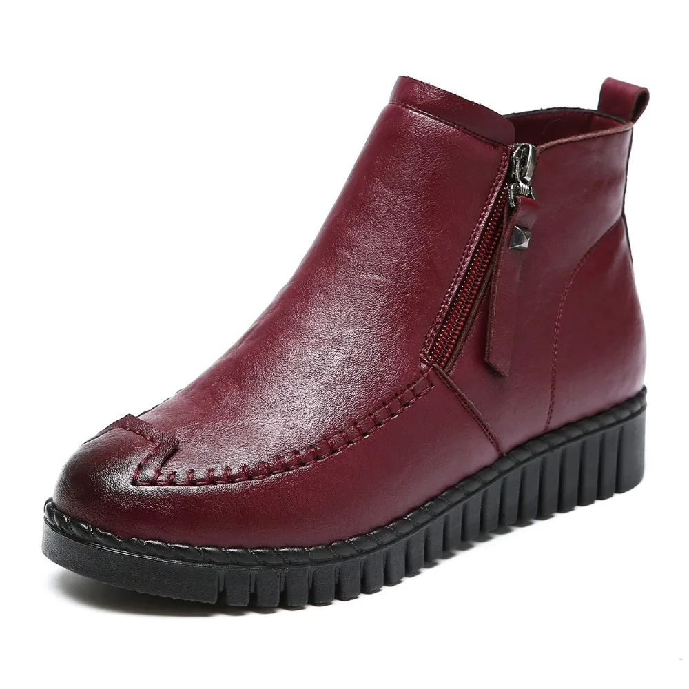 

2019 г., новые зимние женские Короткие повседневные ботильоны с бархатной плоской подошвой, на мягкой молнии, с круглым носком, из кожи среднег...