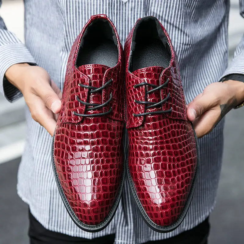 

New fashion men's shoes alligator British pointed head men's high heel shoes personalized shoes hairstylist European men's shoes