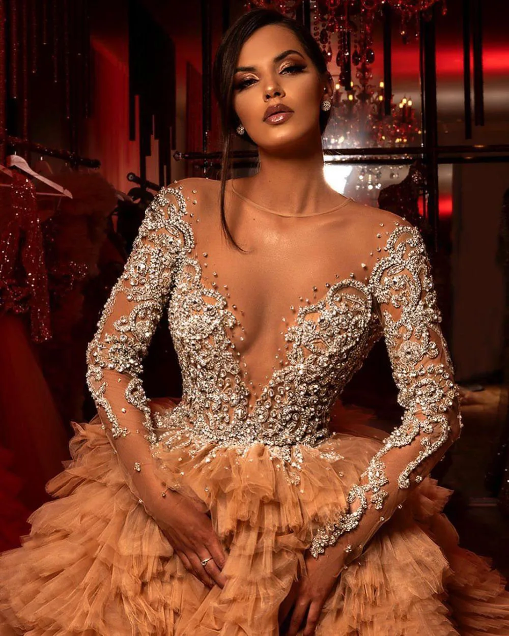 

Luxurious Gold Tiered Tulle Evening Dresses Beaded Crystals Sheer Neck Prom Dress Long Sleeves Formal Gowns Vestidos de gala