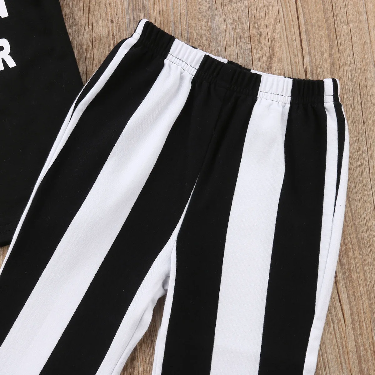 

Baby Girls Clothes Set Summer Toddler Casual Short Petal Sleeve Striped Letter Printed Black Tops Flare Pants Outfits