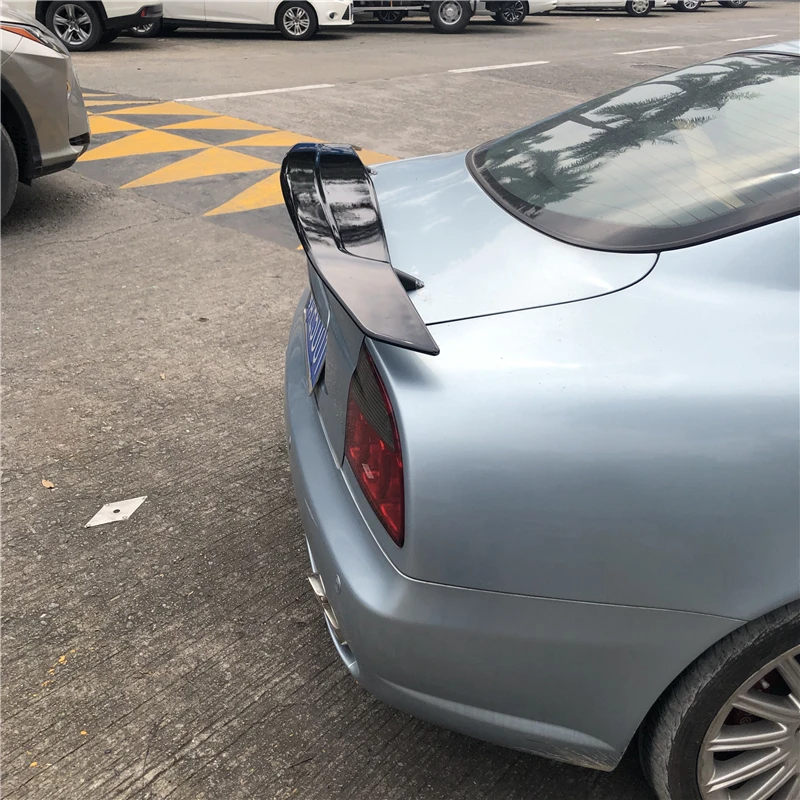 Для автомобиля Maserati Ghibli спойлер 2000-2019, заднее крыло из материала ABS, цвет грунтовки.