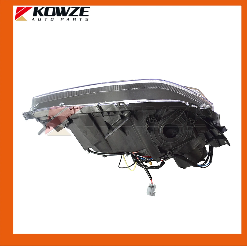 Налобный фонарь в сборе с ксеноном для LANCER SPORTBACK 2007 2015 8301C347 8301C348 2 шт.|Лампы