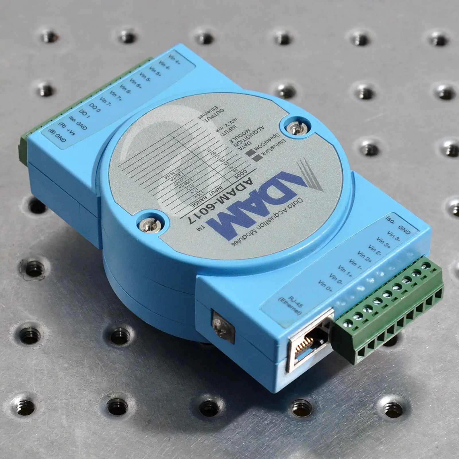 Advantech ADAM 6017 8 канальный аналоговый модуль ввода с ДУ|Промышленные компьютеры и