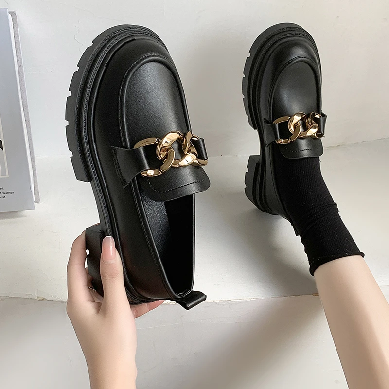 

Классические черные женские лоферы Весна 2021 новые кроссовки на толстой подошве кожаная повседневная трендовая женская обувь для студентов