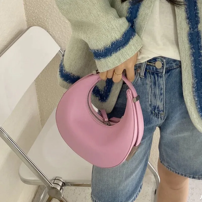

2021 new Korean crescent moon bag with metal buckle armpit handbag small round half-round shoulder bag