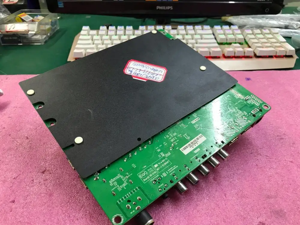 

Original TV LED49C1080N motherboard TP.MS881.PC701 C490F13-E2-L
