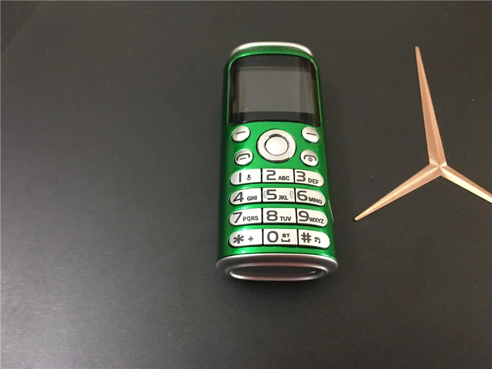 Разблокированный супер мини K8 маленький мобильный телефон с двумя sim-картами, Bluetooth, дозвон 1,0 дюймов, с ручками, мини телефон, MP3, маленький мобильный телефон