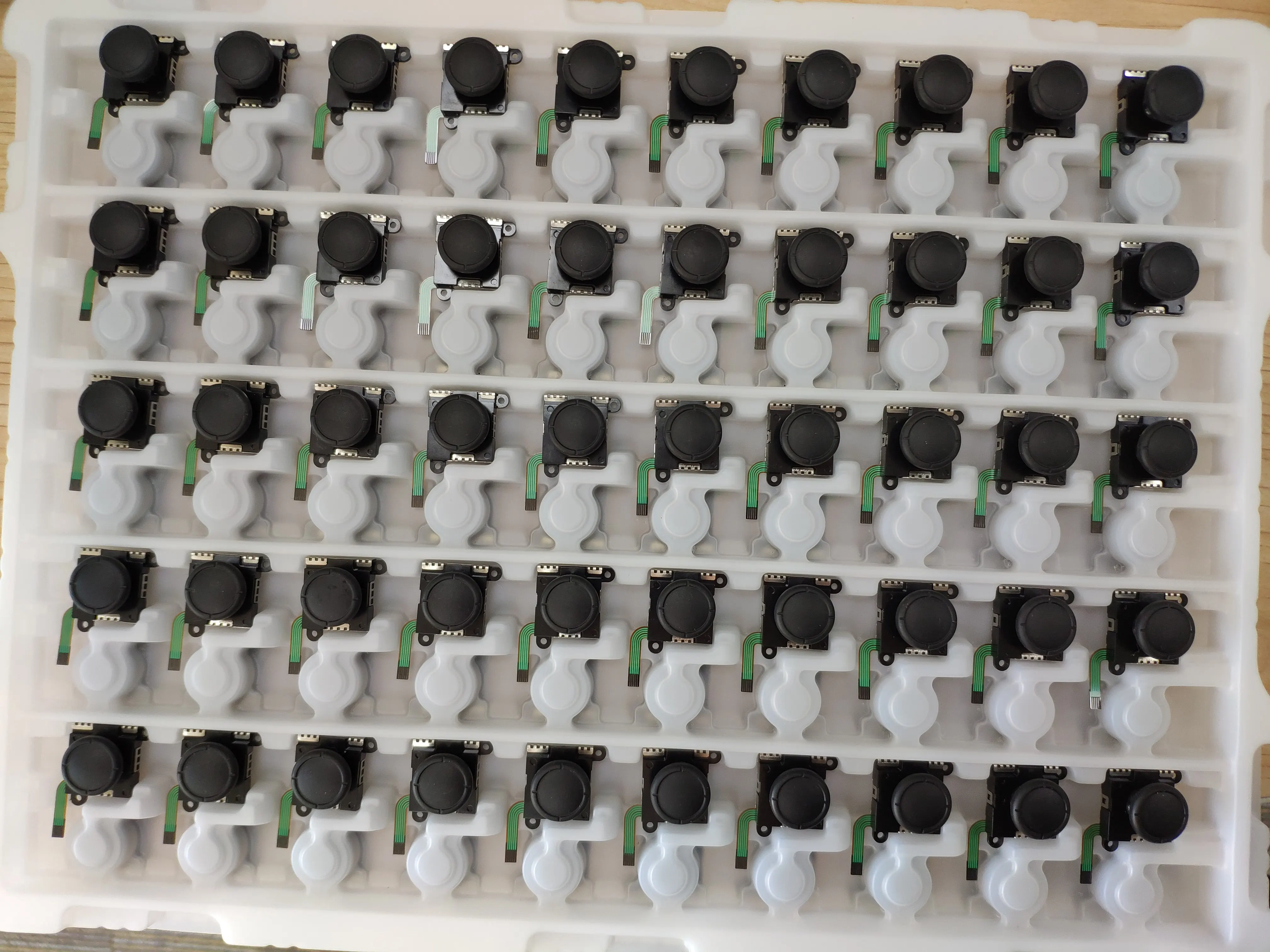 50 шт. черный Цвет для Nintendo Switch 3D аналоговый джойстик пальца палочки Сенсор Замена