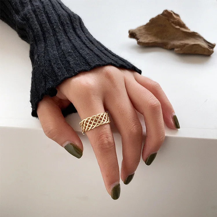 

New Jewelry Vintage Titanium Steel Hollow Open Ring Women Simple Stainless Steel Ring Accessories Wholesale