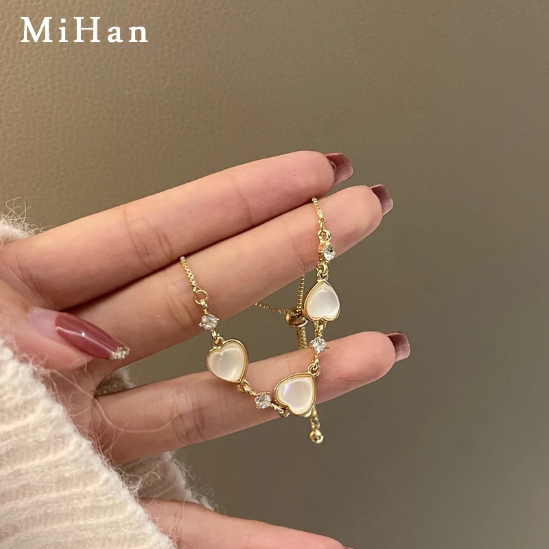 

Mihan Sweet Jewelry Heart Charm Bracelet Popular Design High Quality Shiny Crystal Adjustable Bracelet For Women Party Gifts