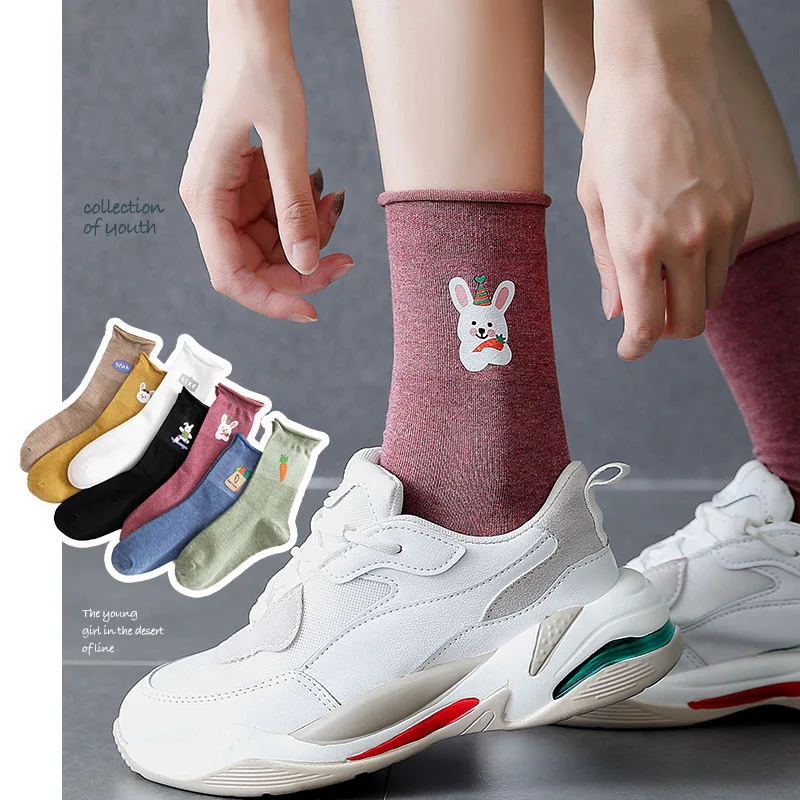 Новые женские хлопковые носки Индивидуальные с горячим тиснением средней длины