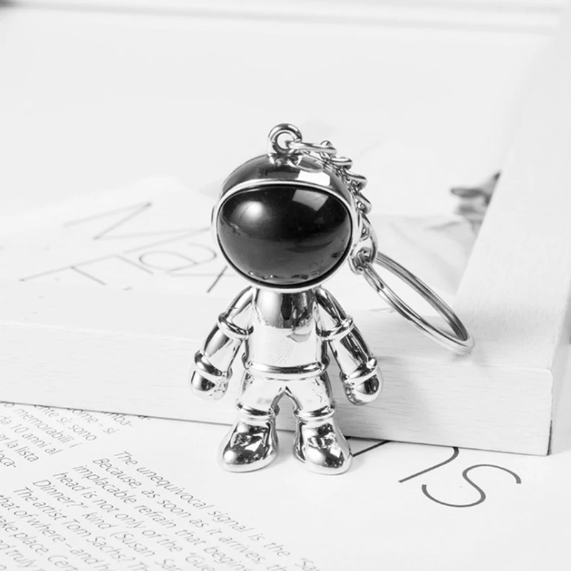 

Fashion Creative Robot Cute Cool Classic Trend Science Fiction Astronaut Spaceman Keychain Car Key Pendant