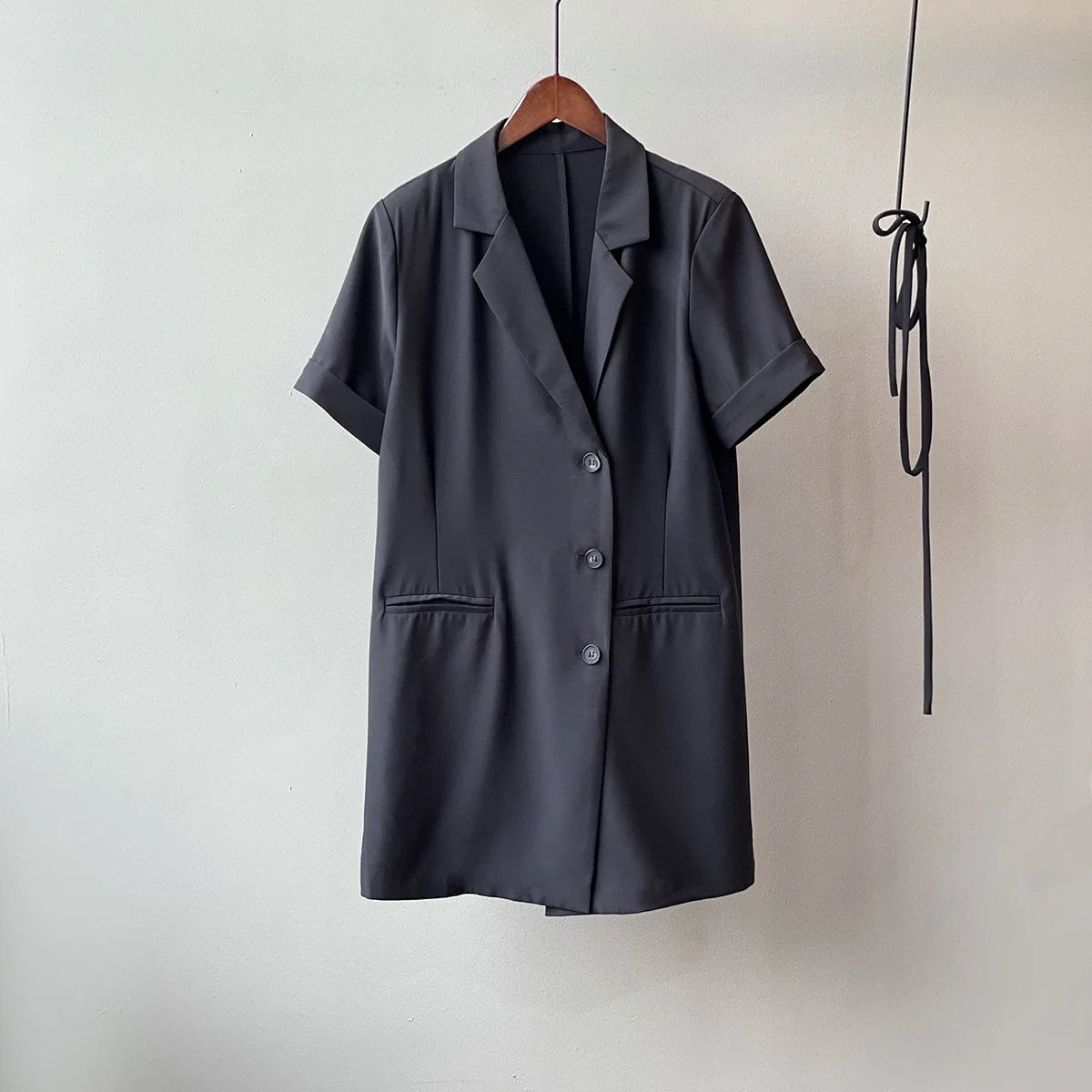 

Women's Vintage Notched Dress Female Summer Korean Style Waisted Short-sleeve Mini Single-breasted Dress 8Z