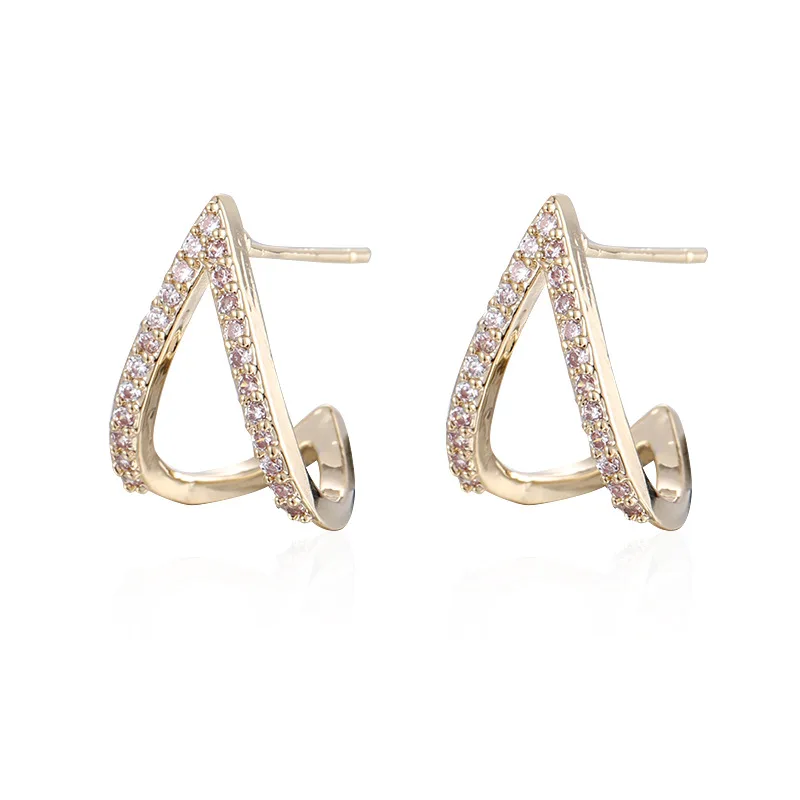 

Fashion Cubic Ziconia geometric Curved Earrings Korea Simple Stud Earrings For Women Girl Gift 2021