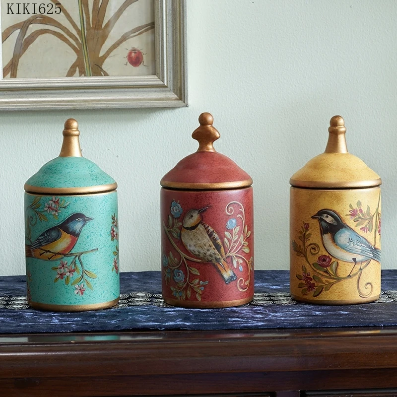 

American Ceramic Flower and Bird Jar Vintage Candy Small Object Storage Jar Ceramic Sealed Storage Jar Porch Desktop Decoration