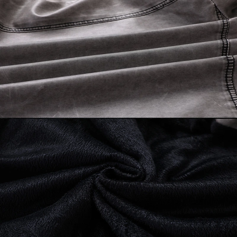 

Coats & Jackets