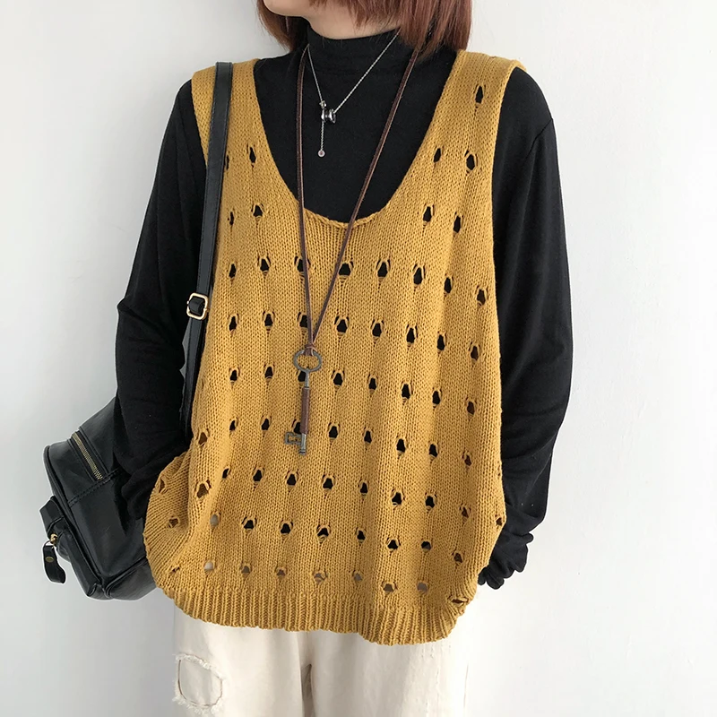 

Literature and art retro hollow ladies knitted vest spring new loose large size casual outer sleeveless vest vest