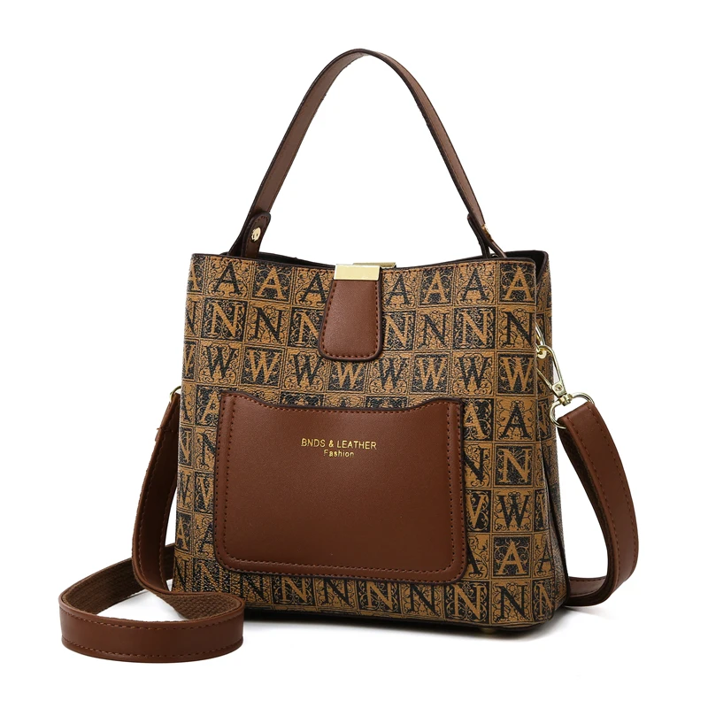 

Дизайнерские брендовые сумки-мешки на плечо для женщин, новинка 2021, роскошные сумки, женская маленькая сумка через плечо из искусственной к...