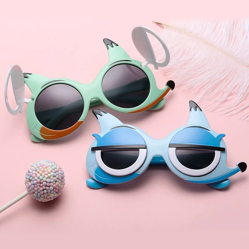 

Kids Sunglasses Polarized Boys Girls Cartoon Fox Flip Children's Sunglasses Fashion Cute Silica gel Sun Glasses UV400 Protection