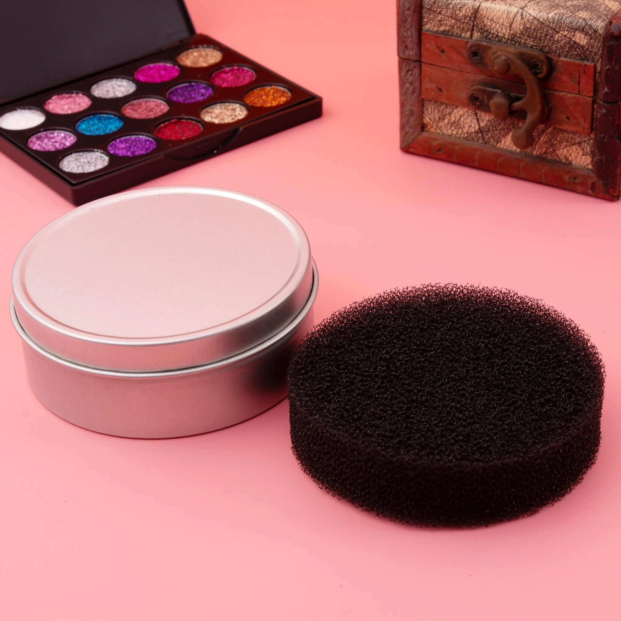 

Makeup Brush Cleaner Sponge Remover Color Off Make Up Brushes Clean Dry Box Sponge Eye Shadow Makeup Washing Tool Cosmetic Kits