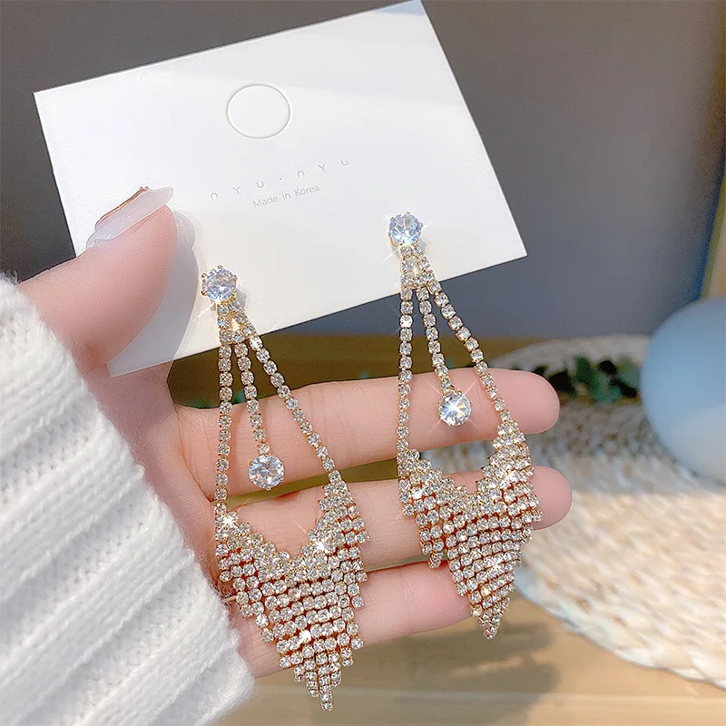 

Golden Earrings Tassel Earrings Hollow Rhinestone Earrings Peacock Rectangle Earrings Fashion Accessories for Friends Gifts
