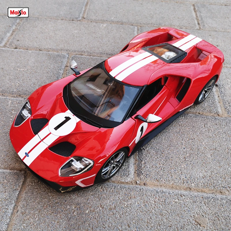 Ретро модель автомобиля Maisto 1:18 2017 Ford GT из сплава Классическая украшение для