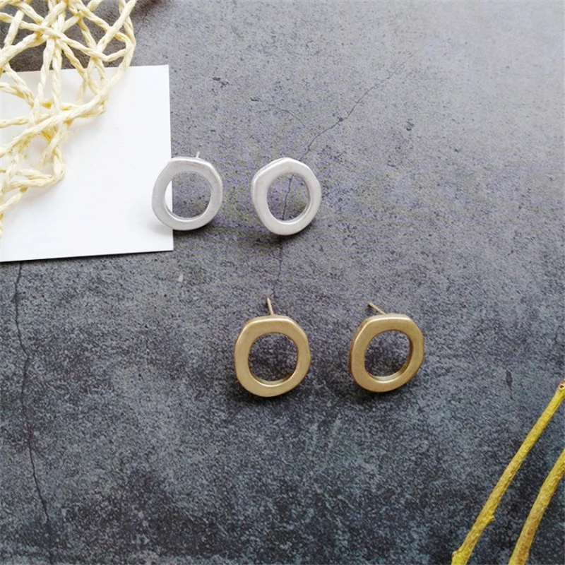 

Brief Designs Jewelry Zinc Alloy Circle Stud Earrings For Women Jewelry Matte Delicate Earrings Girls Gifts