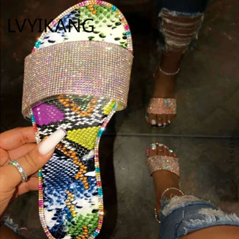 Сандалии женские летние босоножки-гладиаторы со стразами плоская подошва