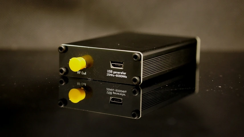 Источник сигнала USB RF 25 МГц 6000 генератор сигналов источник с программным