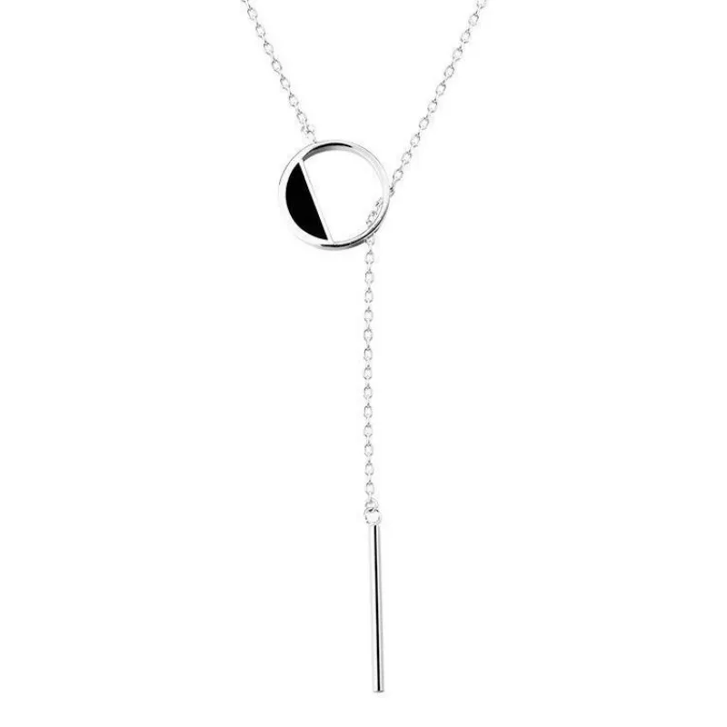 

Fashion Simple Temperament Round Female Design Sense Necklace Tassel Pendant Clavicle Chain