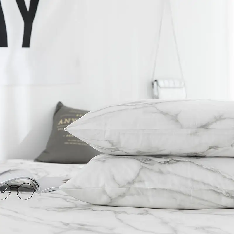 Комплект постельного белья из хлопка с простыней и наматрасником двуспальный