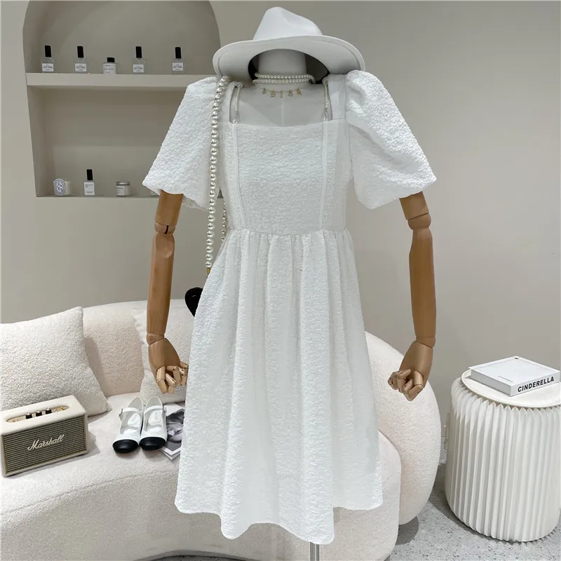 

Women's Spring Summer 2021 Niche Design Fashion Retro Square Neck Design Bubble Sleeve Dress