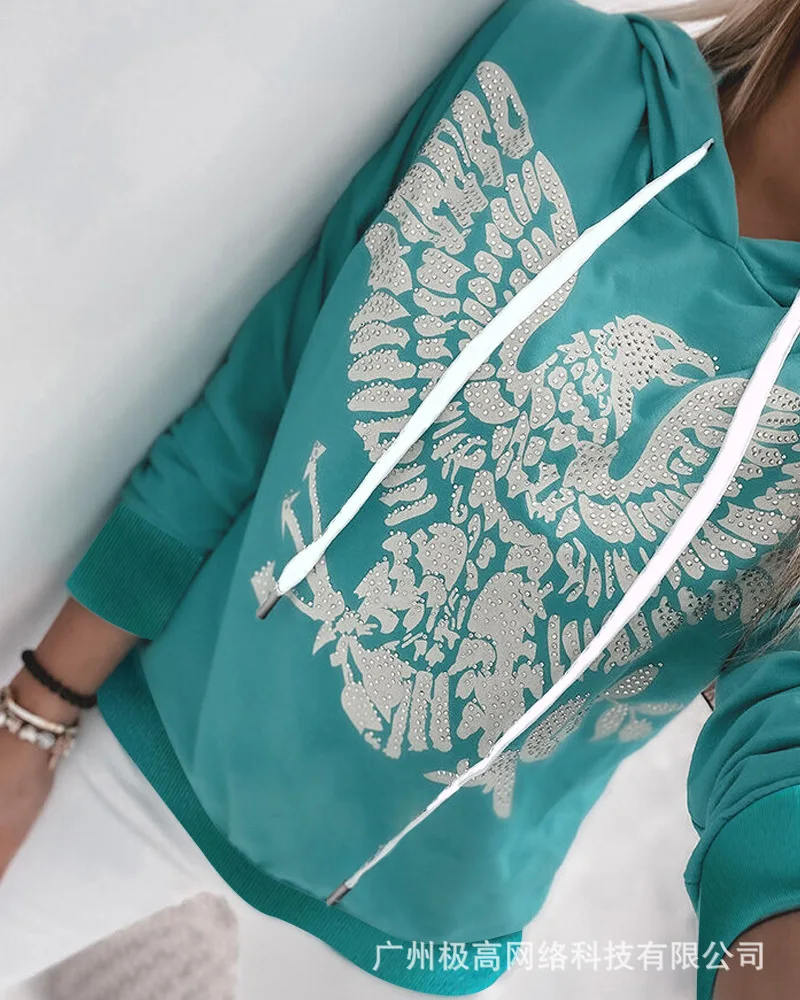 

Women's 2021 new autumn and winter green hot drill Hooded Sweater